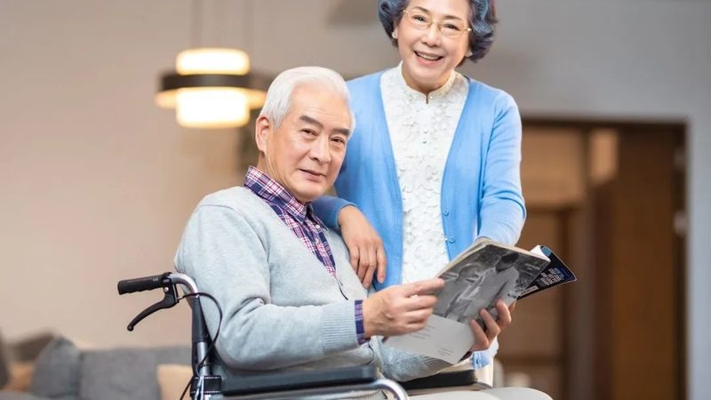 申请老年助餐服务，材料备齐才能一次办成