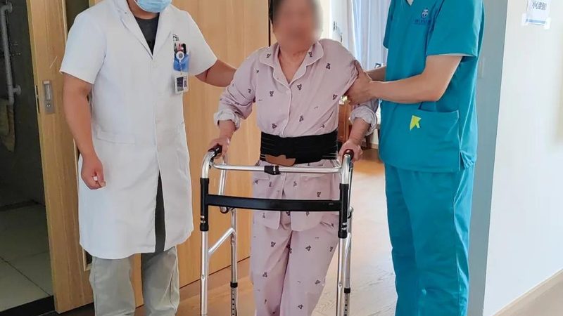 养老照护定制化方案：如何精准满足失能老人的需求**